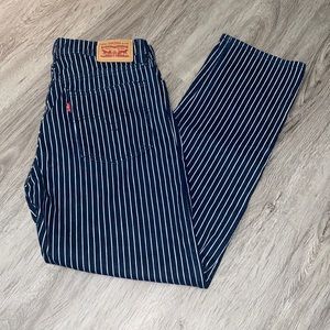 Levi’s Wedgie Straight Jeans